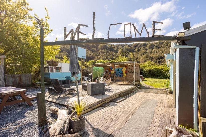 Brunnerton Lodge And Backpackers Greymouth Eksteriør billede